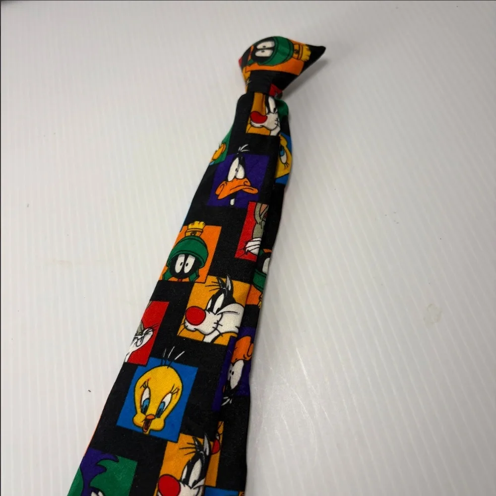 Looney Tunes Vintage Clip on Tie Warner Mania 1993 *Kids Tie*
